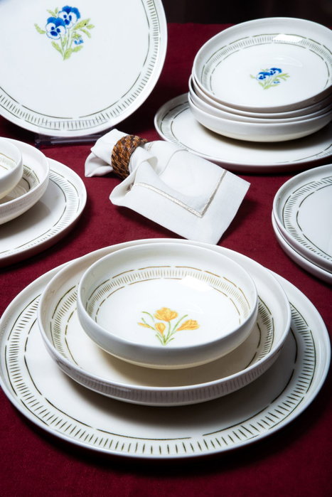 Hermia Mimoza Juego de Cena de Porcelana de 18 Piezas Multicolor